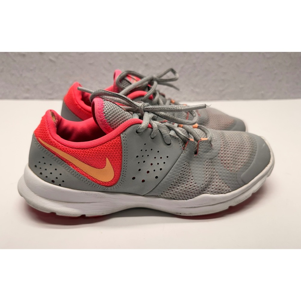 Nike Core Motion TR 3 Grey Pink Blast Women Running Shoes 844651-007 Size 7.5